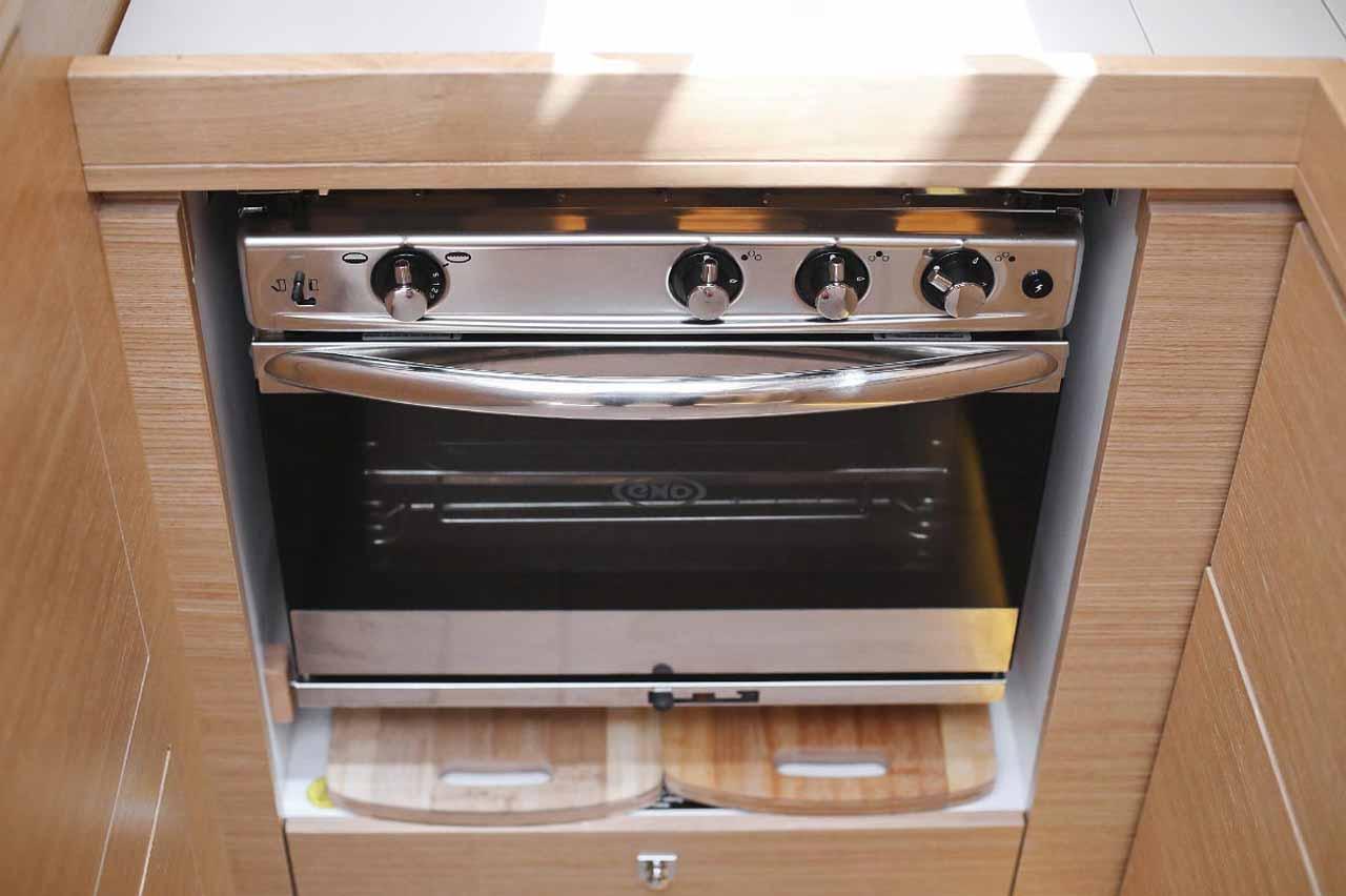 Dufour 520 GL, picture 16