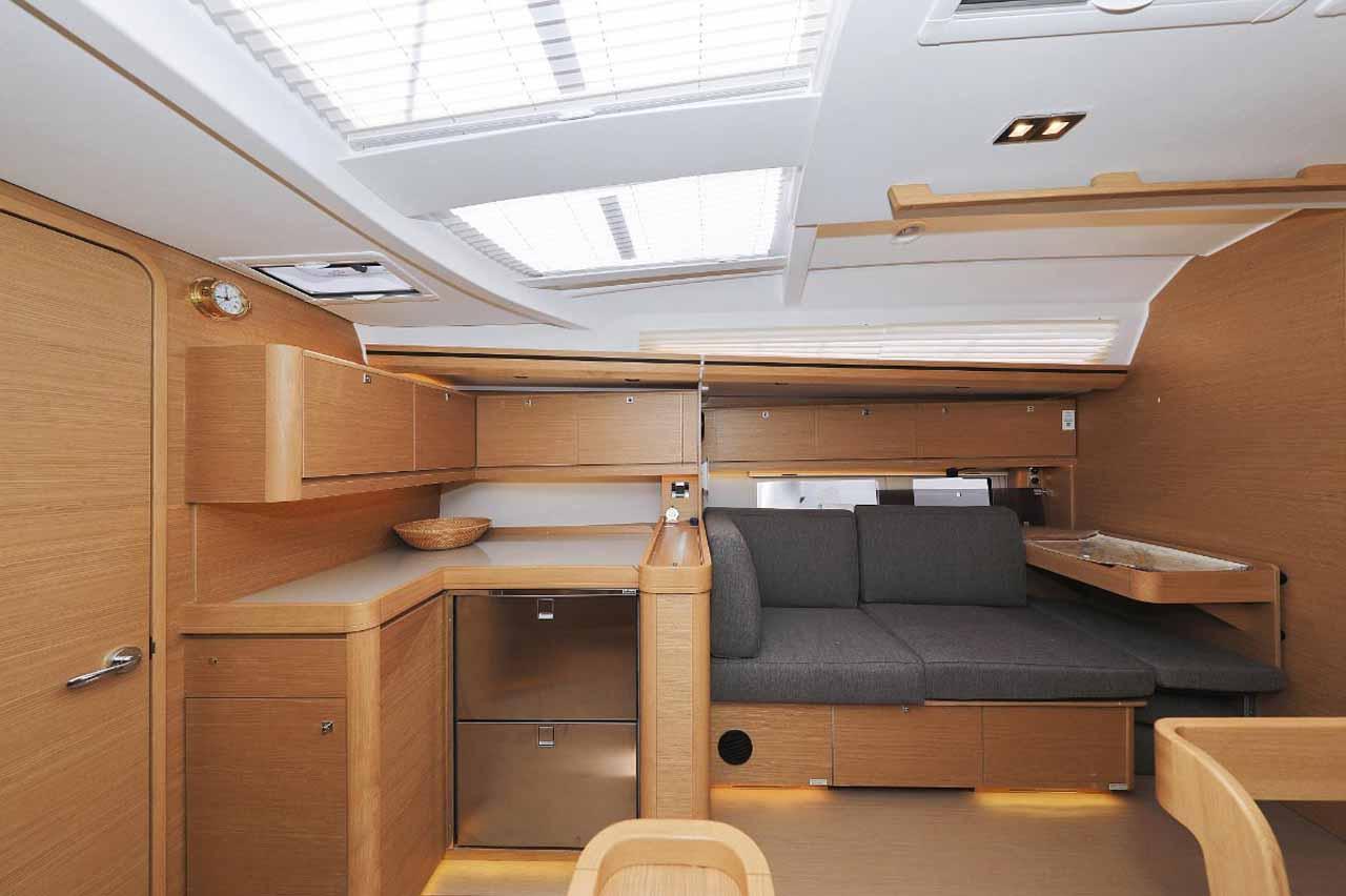 Dufour 520 GL, picture 18