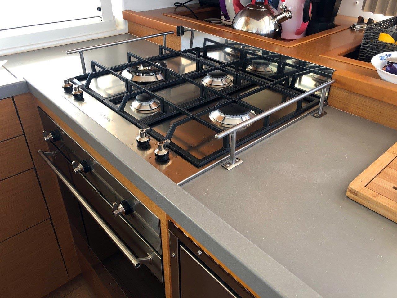 Lagoon 450 F - 4 + 2 cab. - Yara, picture 26