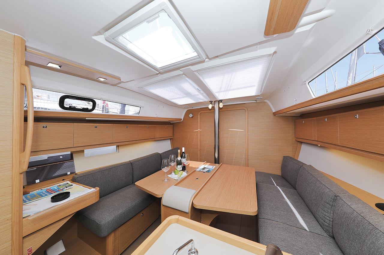Dufour 382 GL, picture 10