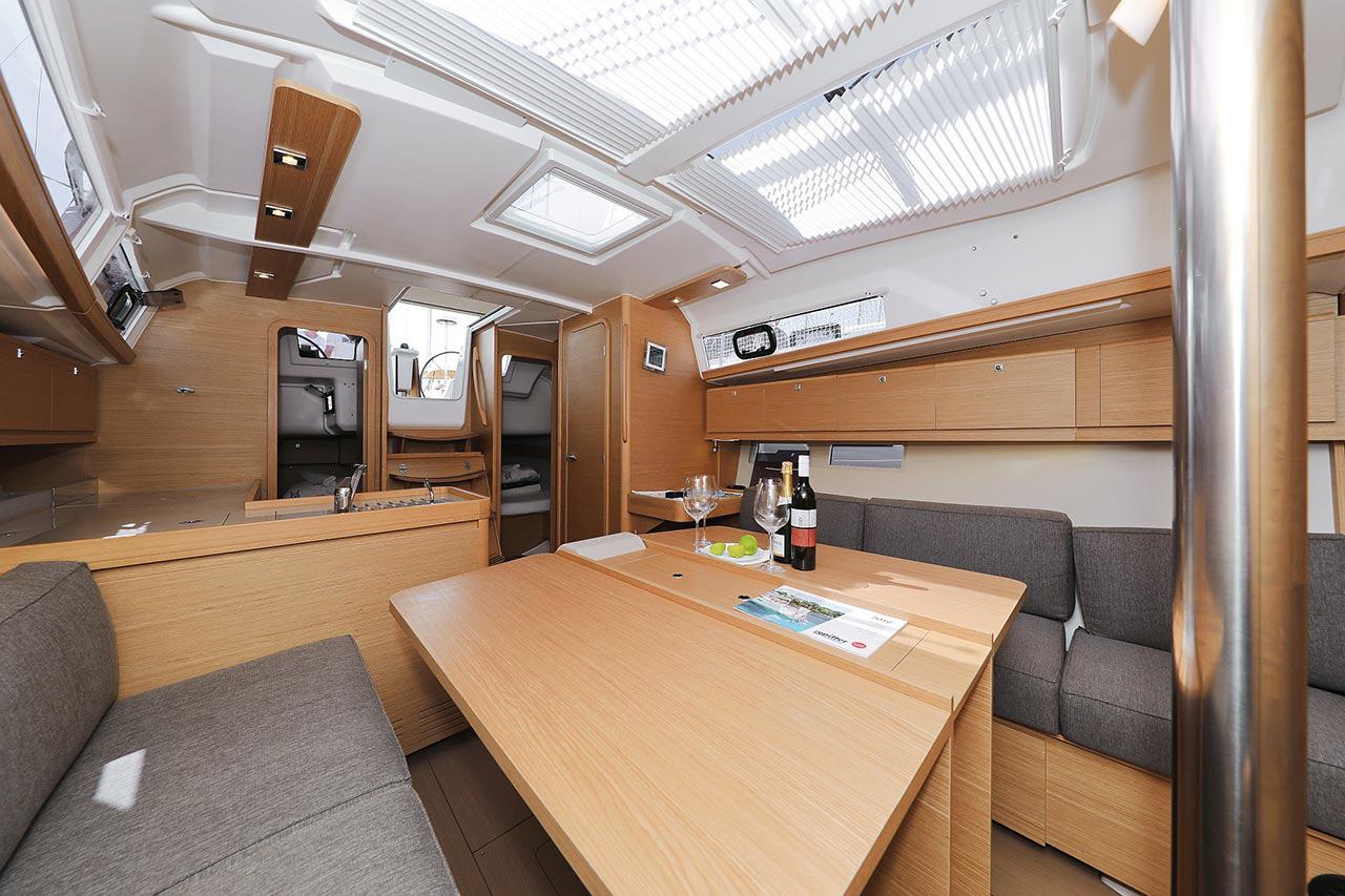 Dufour 382 GL, picture 12