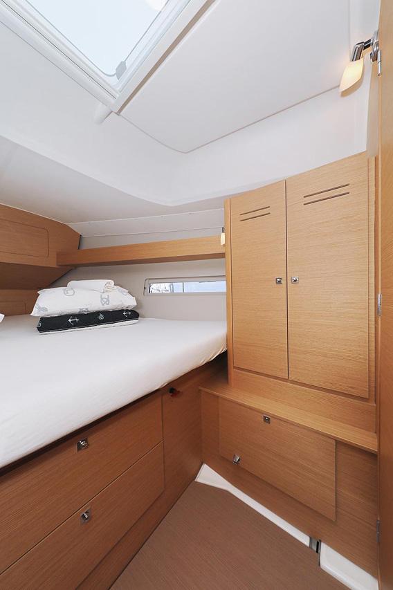 Dufour 382 GL, picture 17
