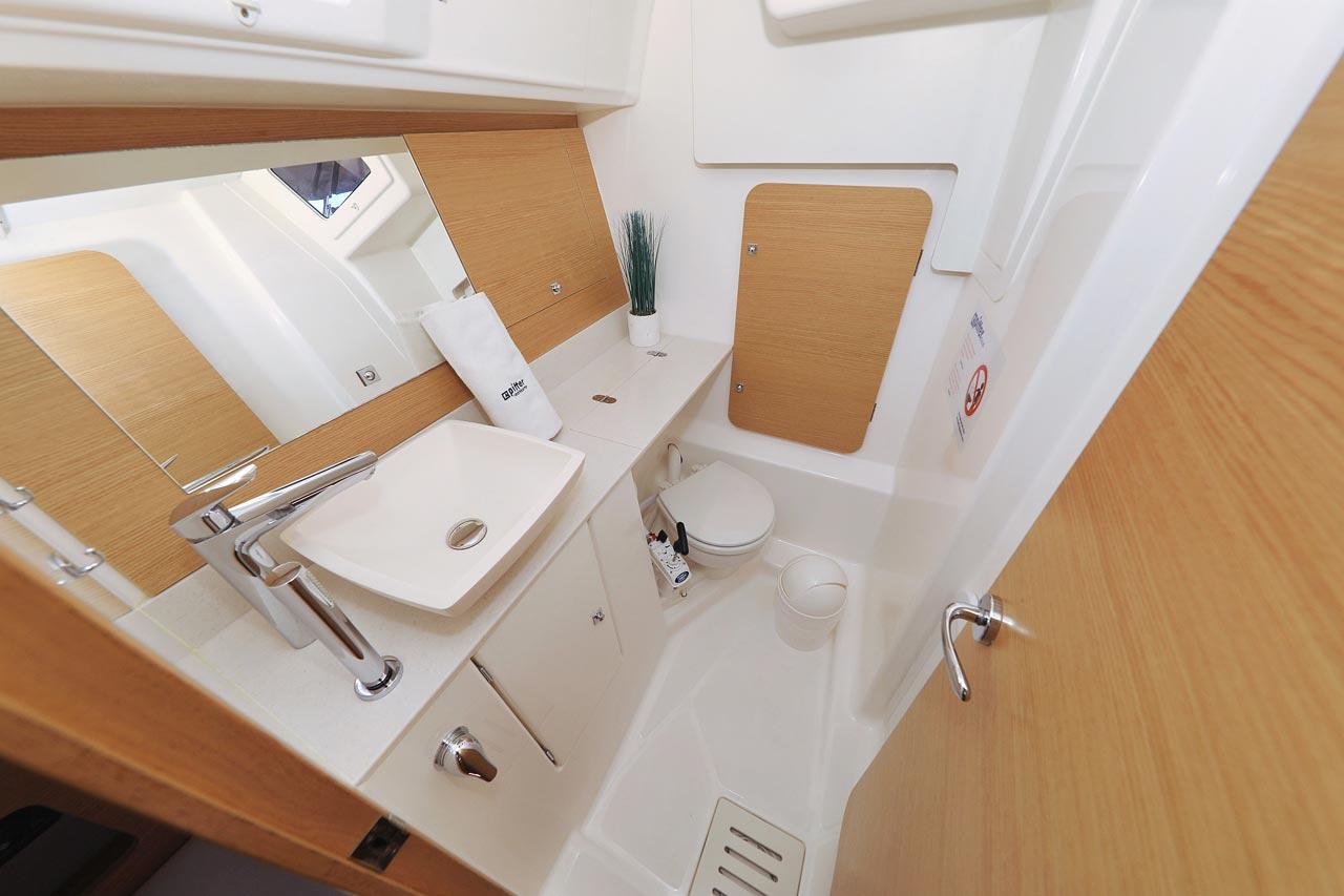 Dufour 360 GL, picture 24