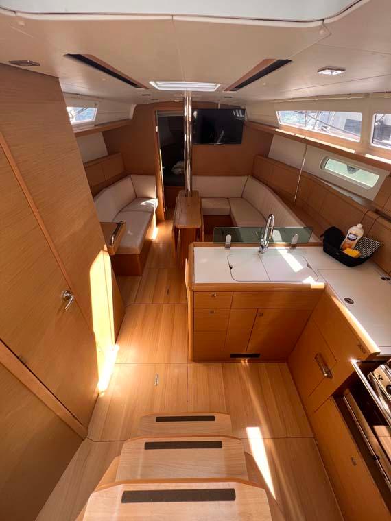 Sun Odyssey 389, picture 10