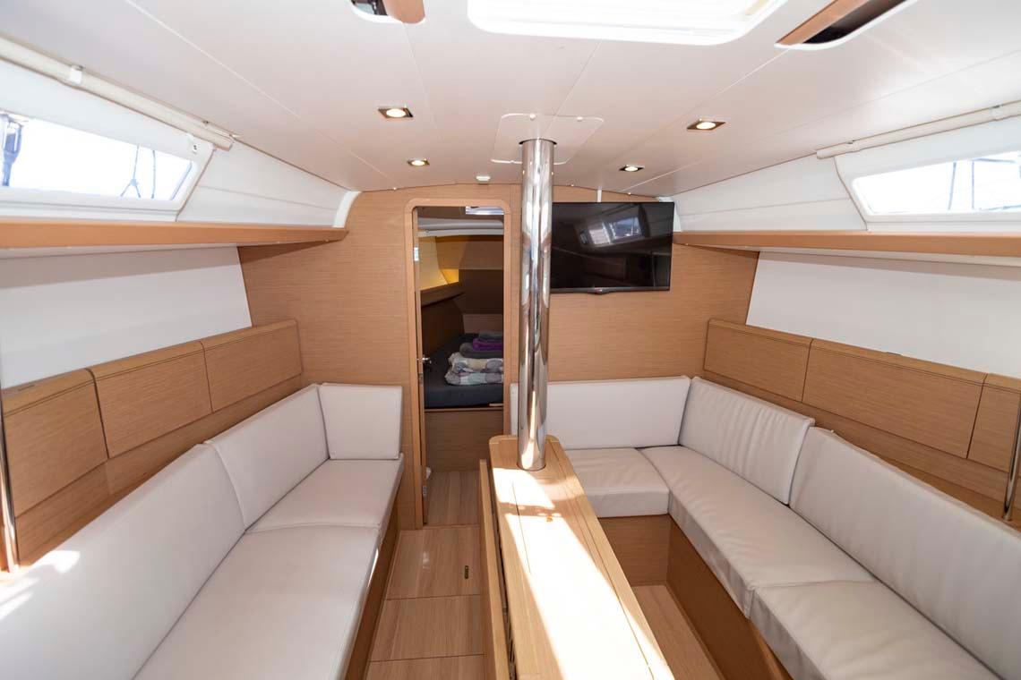 Sun Odyssey 389, picture 11