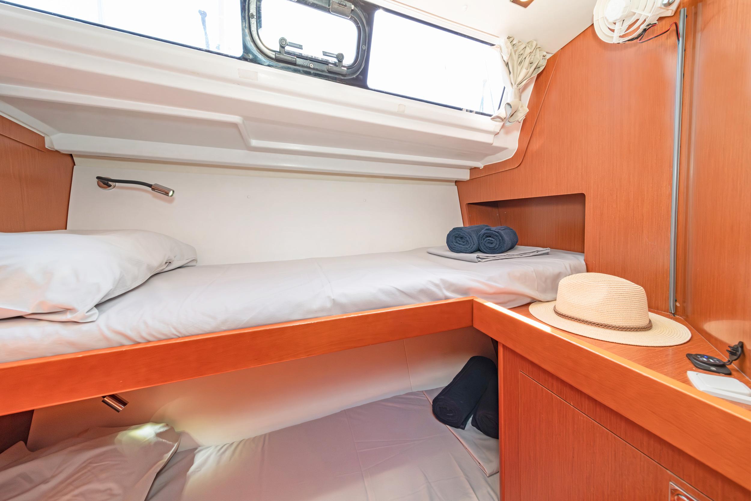 Oceanis 48 - 5 cab., picture 7