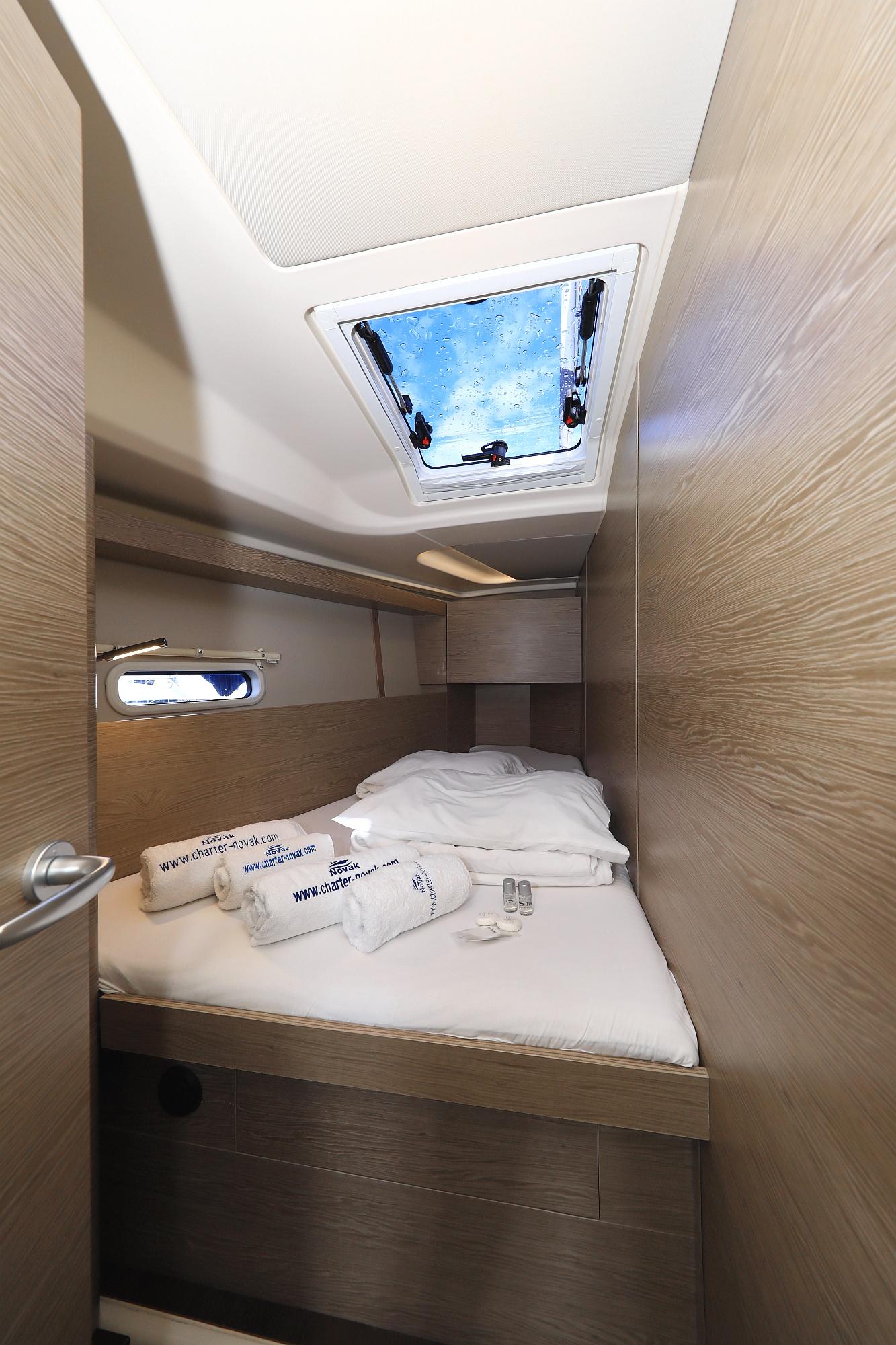 Hanse 458, picture 8