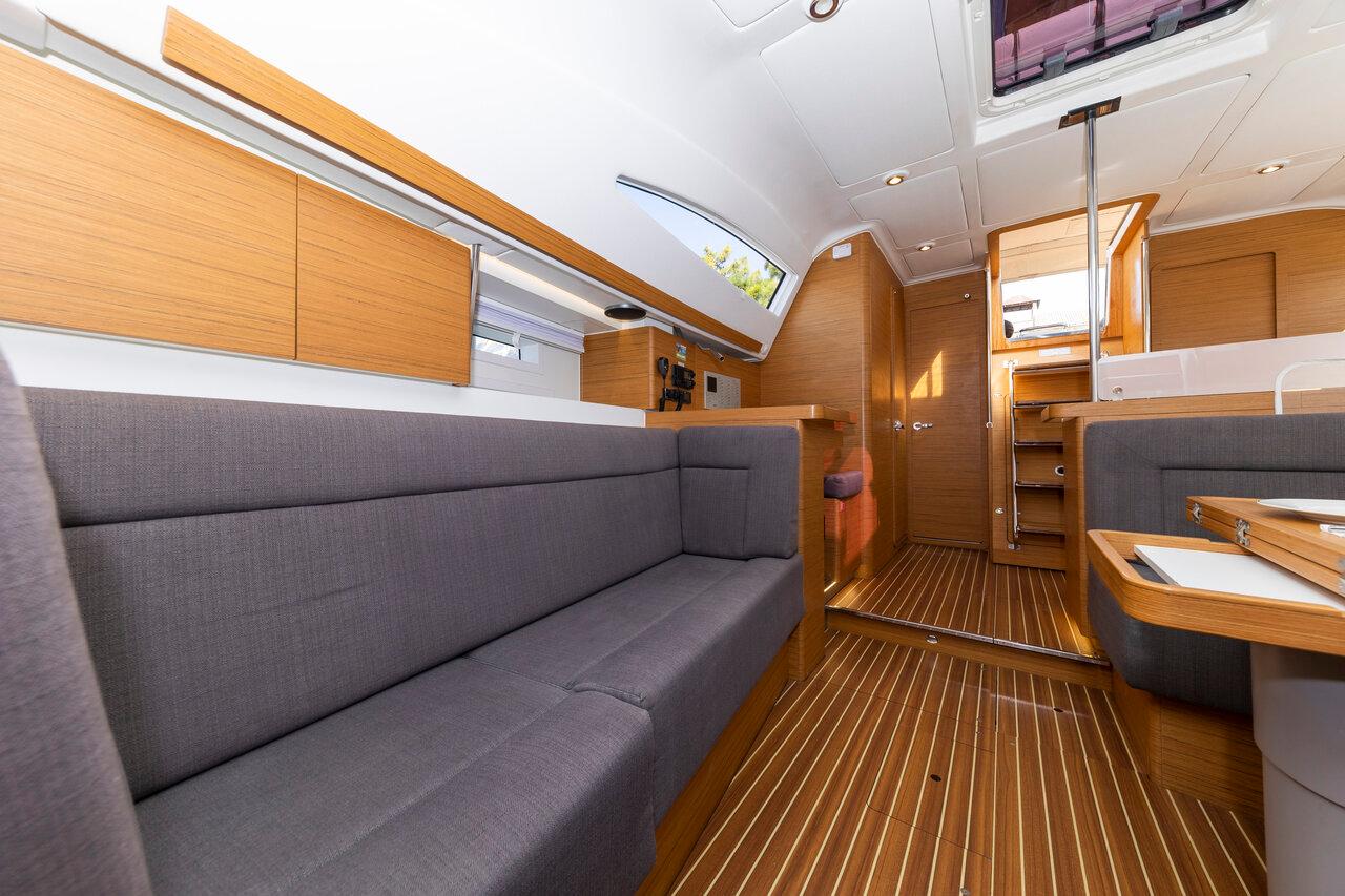 Elan Impression 45, picture 13