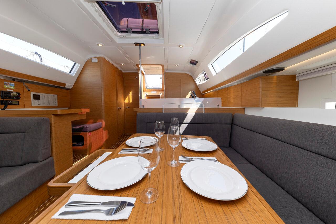 Elan Impression 45, picture 14