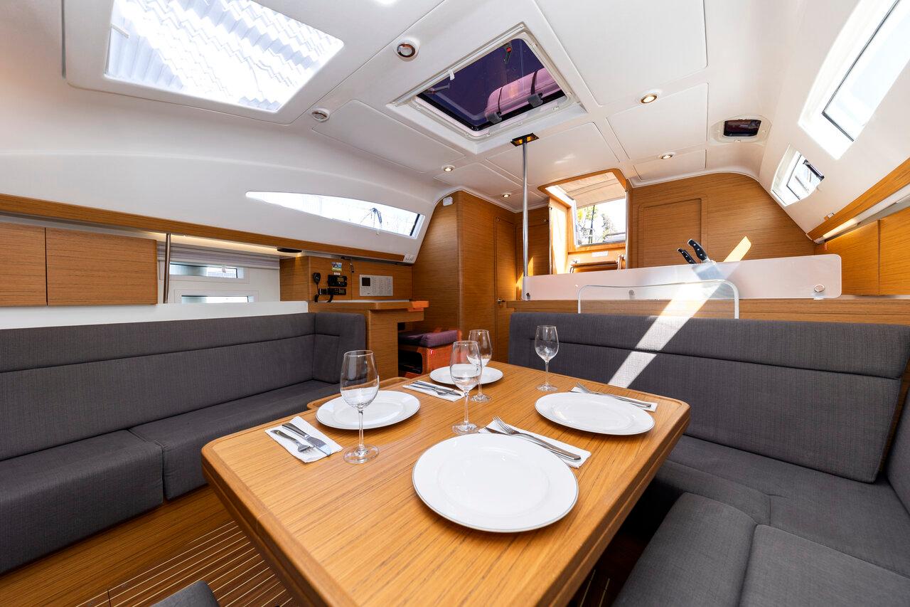 Elan Impression 45, picture 15