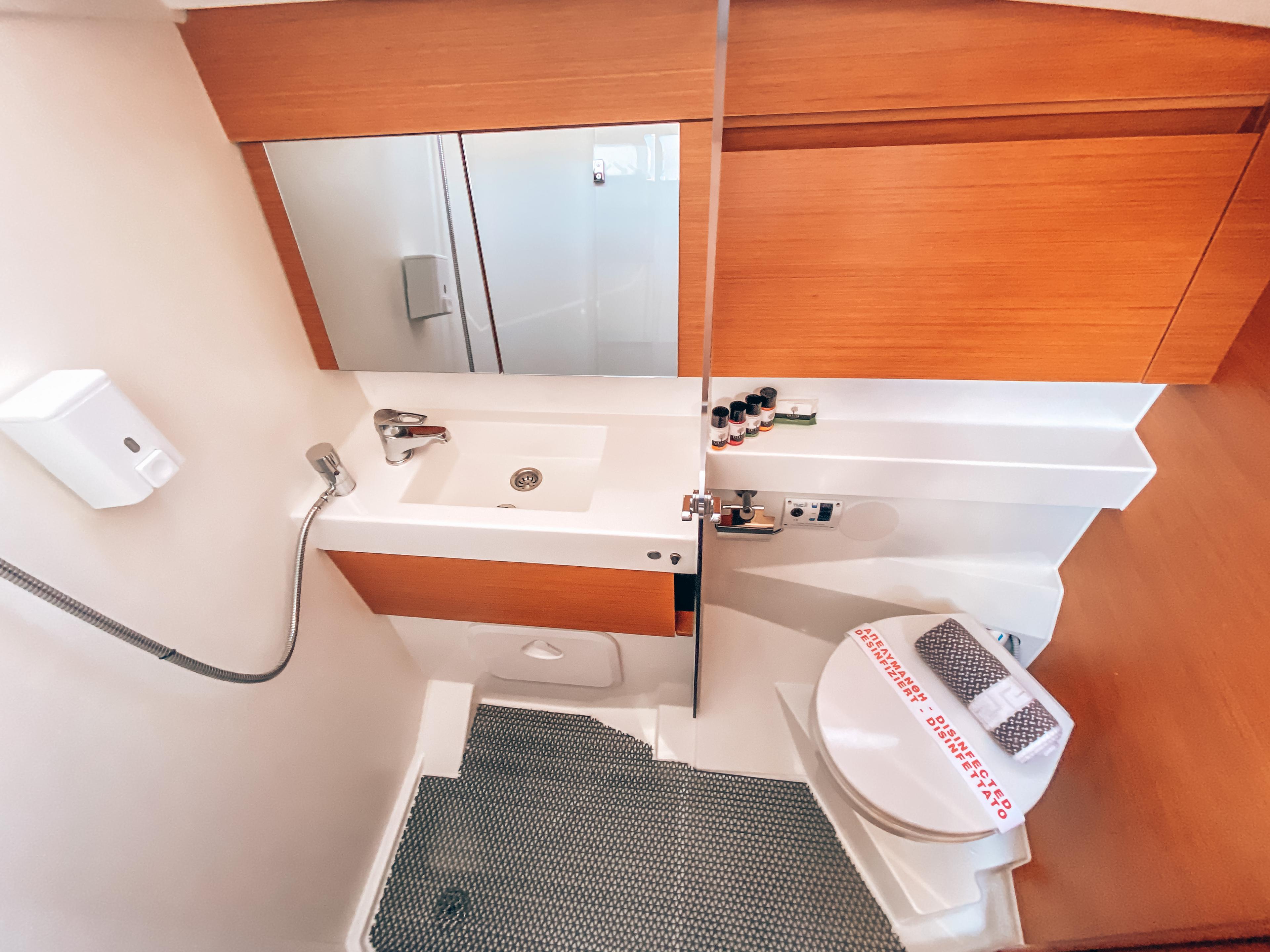 Sun Odyssey 410 - 3 cab., picture 15