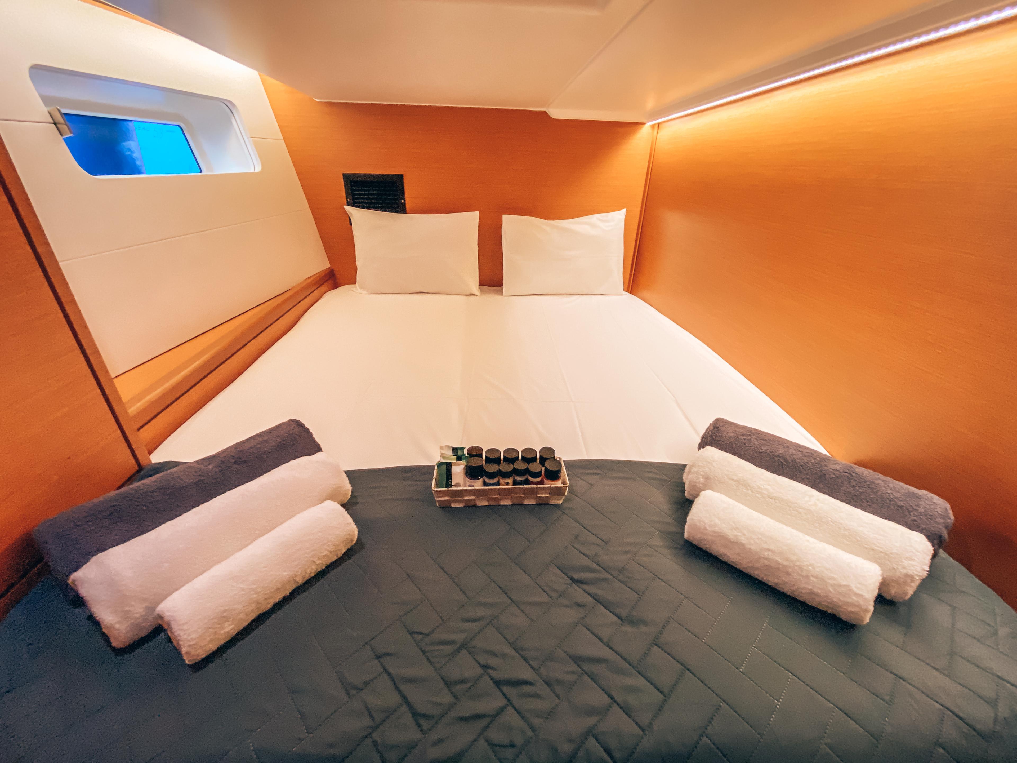 Jeanneau 54 - 5 + 1 cab.	, picture 14