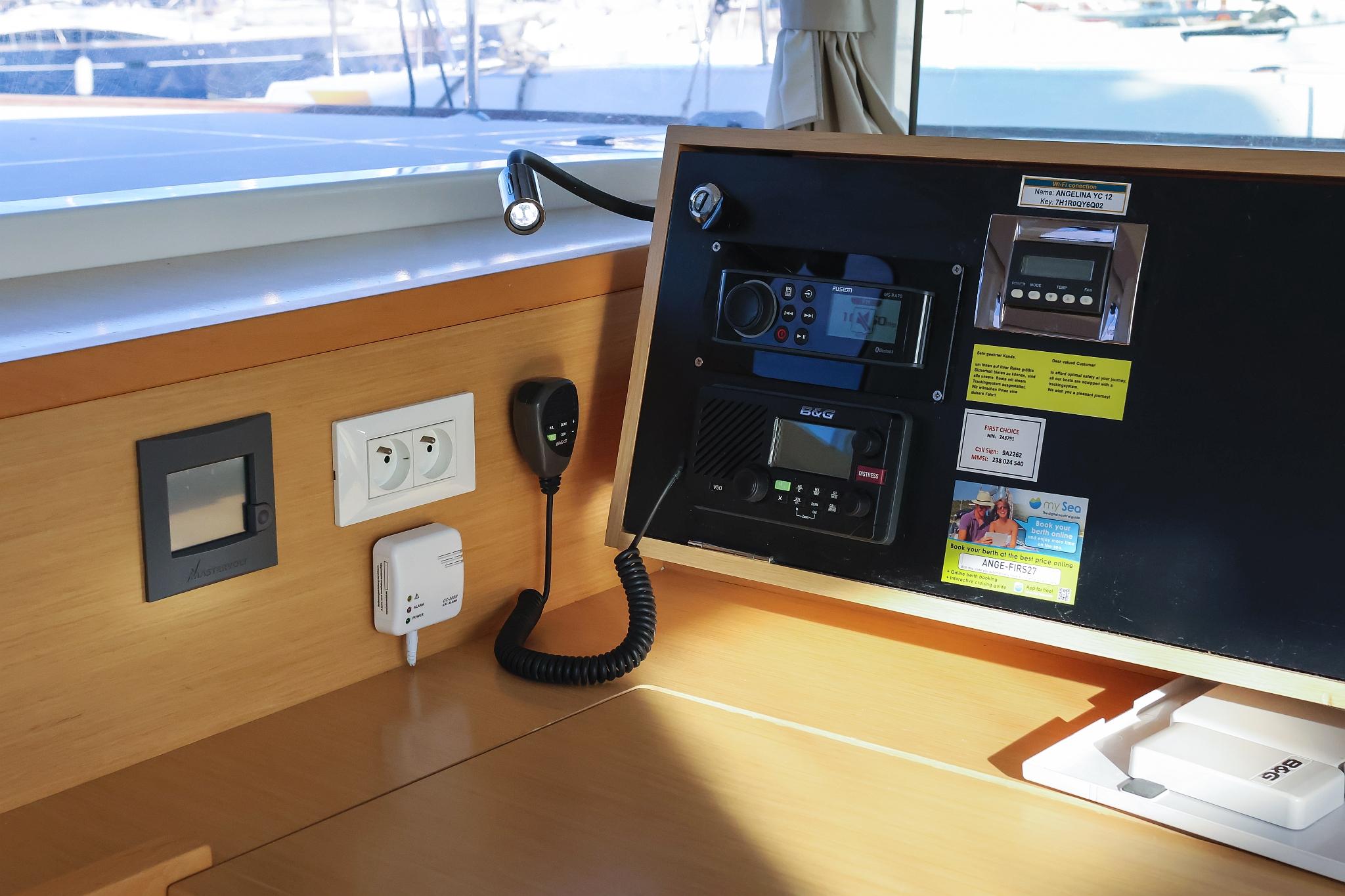 Lagoon 400 S2 - 4 + 2 cab. - First Choice, picture 42