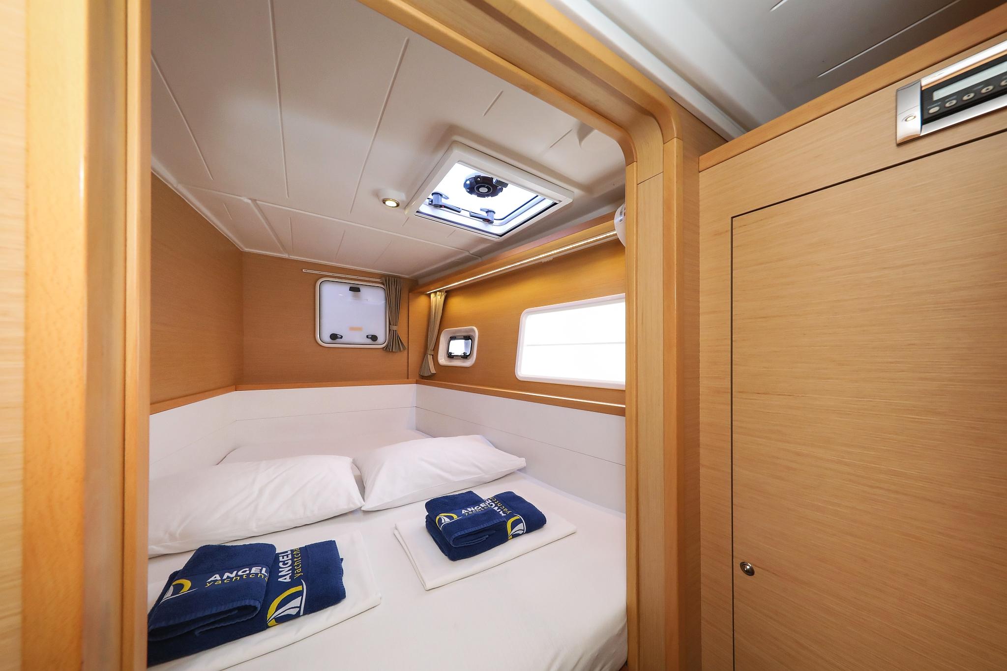 Lagoon 400 S2 - 4 + 2 cab. - First Choice, picture 32