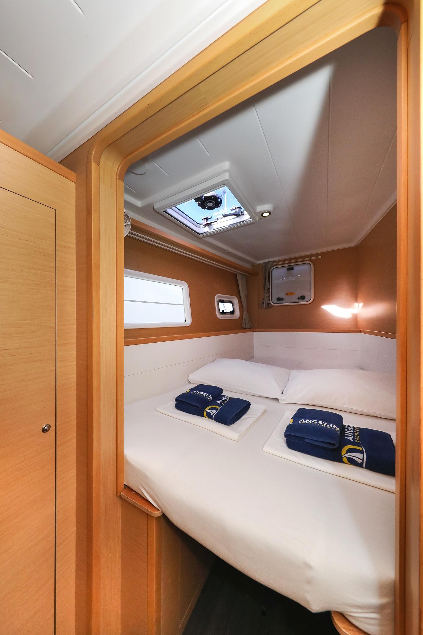 Lagoon 400 S2 - 4 + 2 cab. - First Choice, picture 24