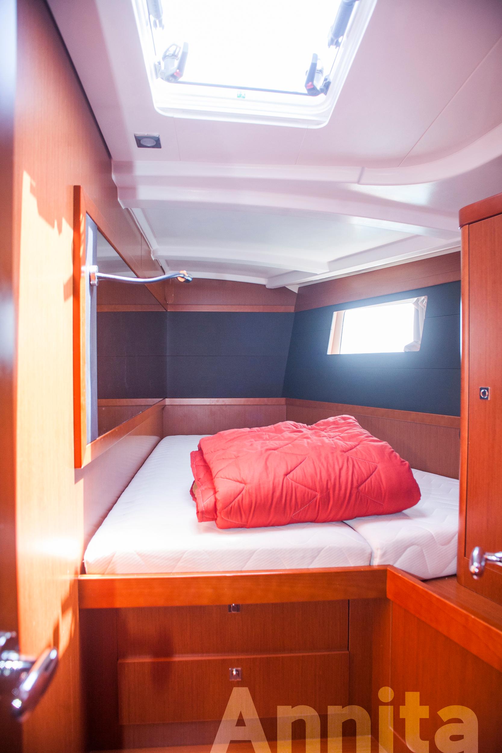 Oceanis 48 - 5 cab. - Annita, picture 5