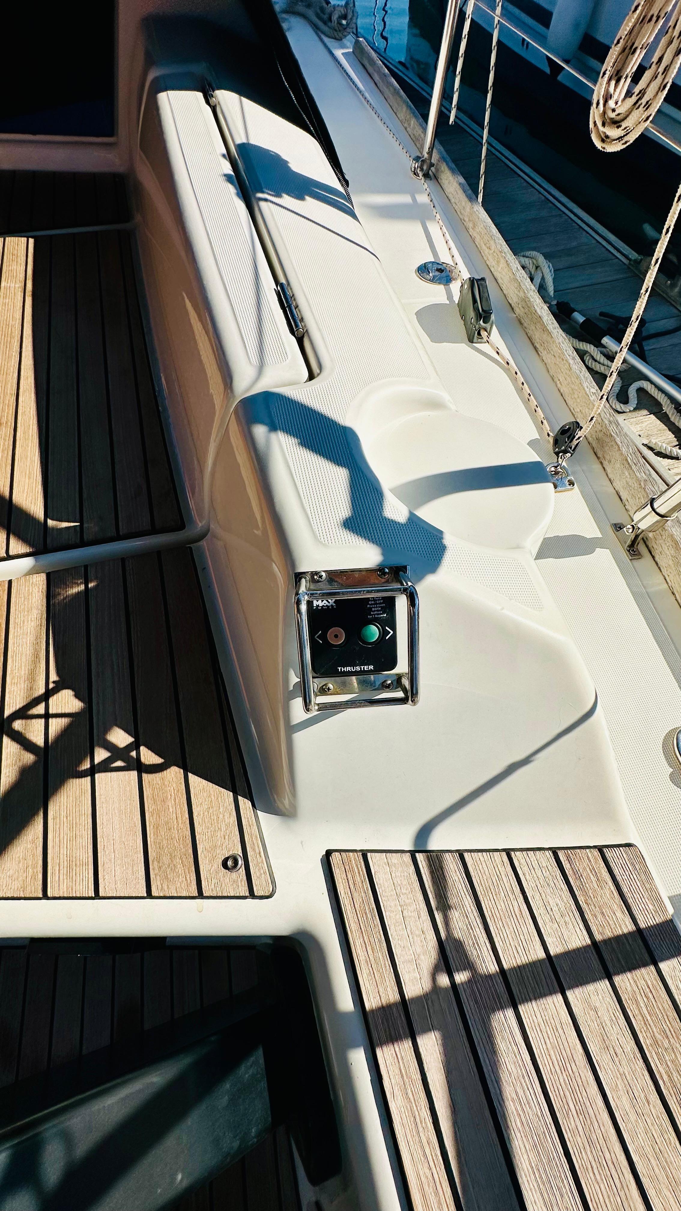 Dufour 360 GL, picture 5