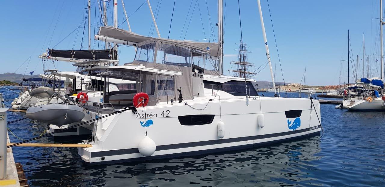 Fountaine Pajot Astrea 42 - 4 + 2 cab., picture 1