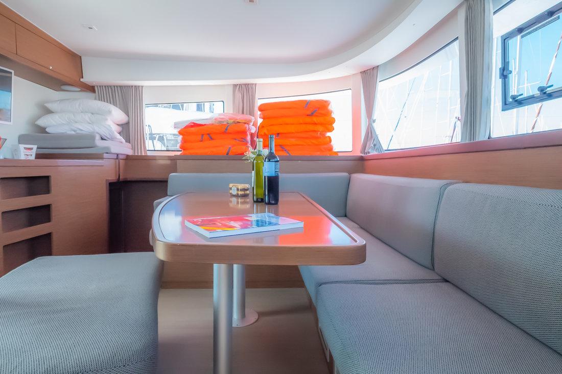 Lagoon 42 - 4 + 2 cab., picture 8