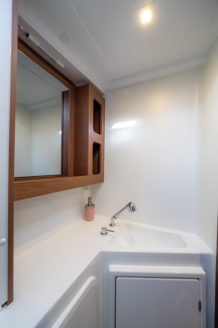 Lagoon 42 - 4 + 2 cab., picture 13