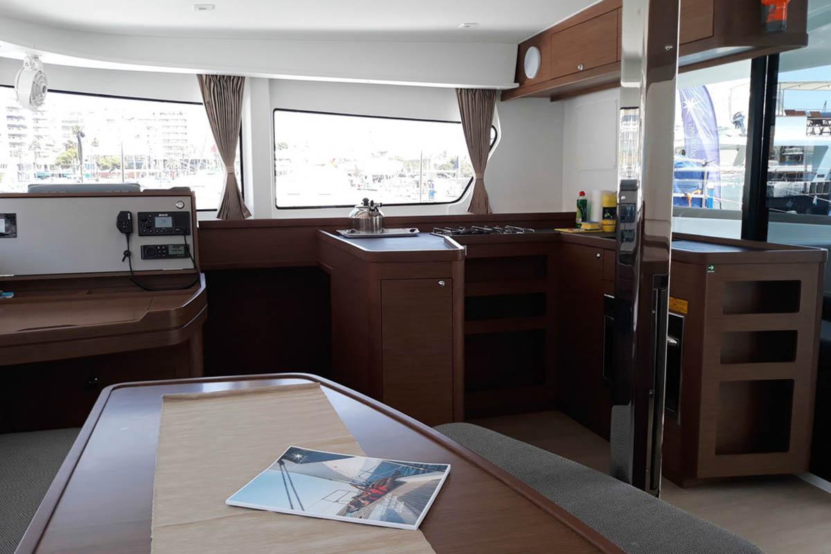 Lagoon 42 - 4 + 2 cab., picture 10