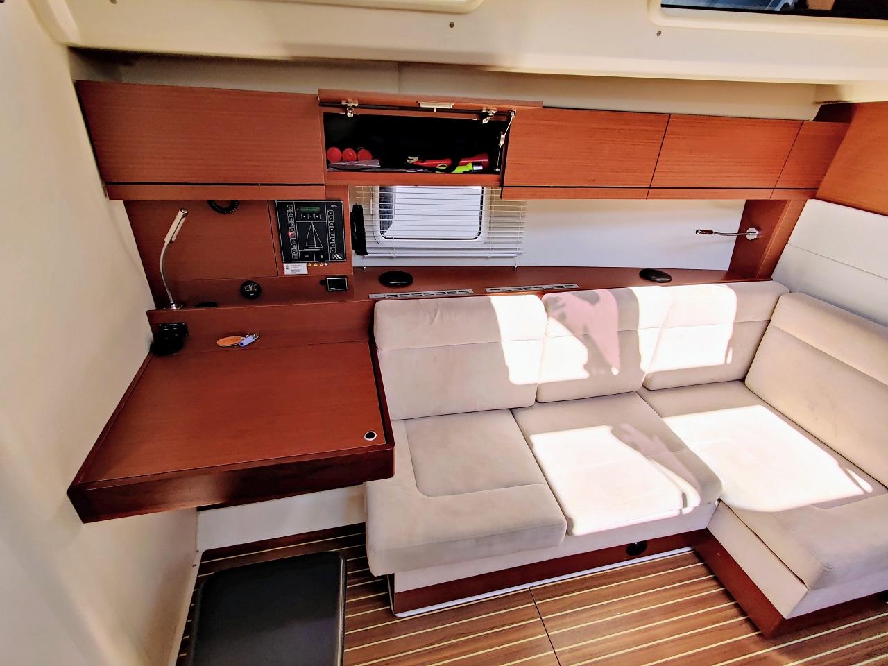 Hanse 458, picture 7
