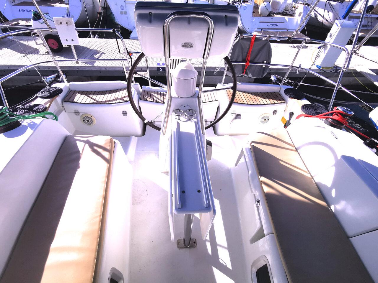 Sun Odyssey 36i, picture 9