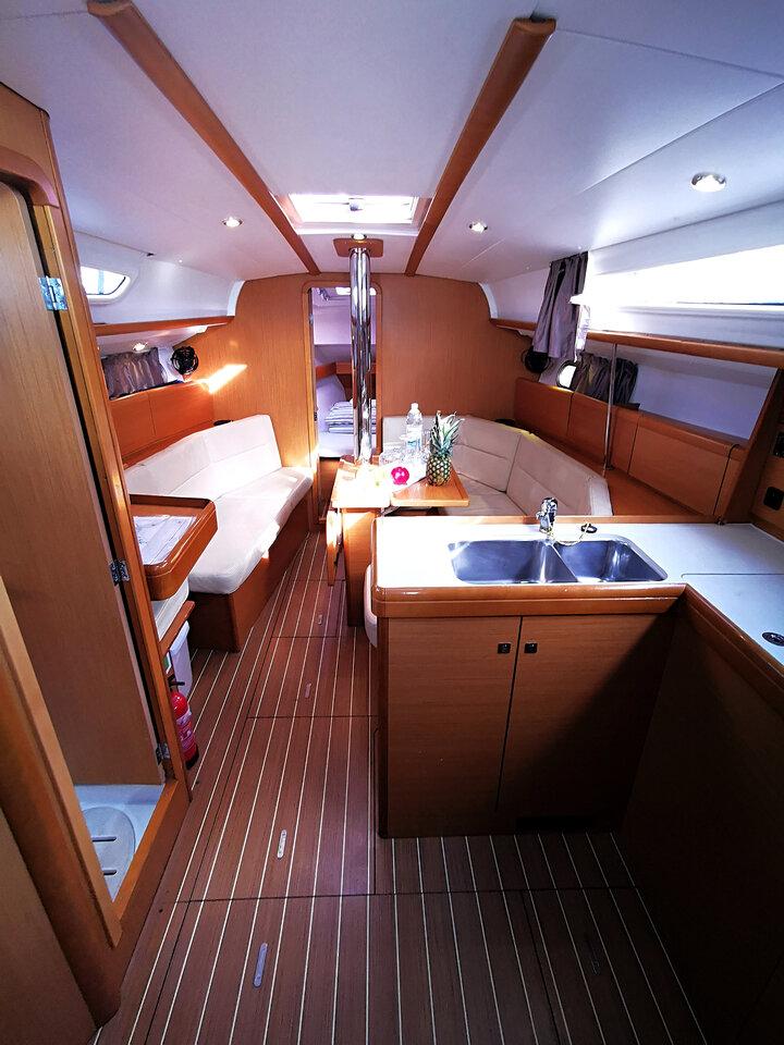 Sun Odyssey 36i, picture 11