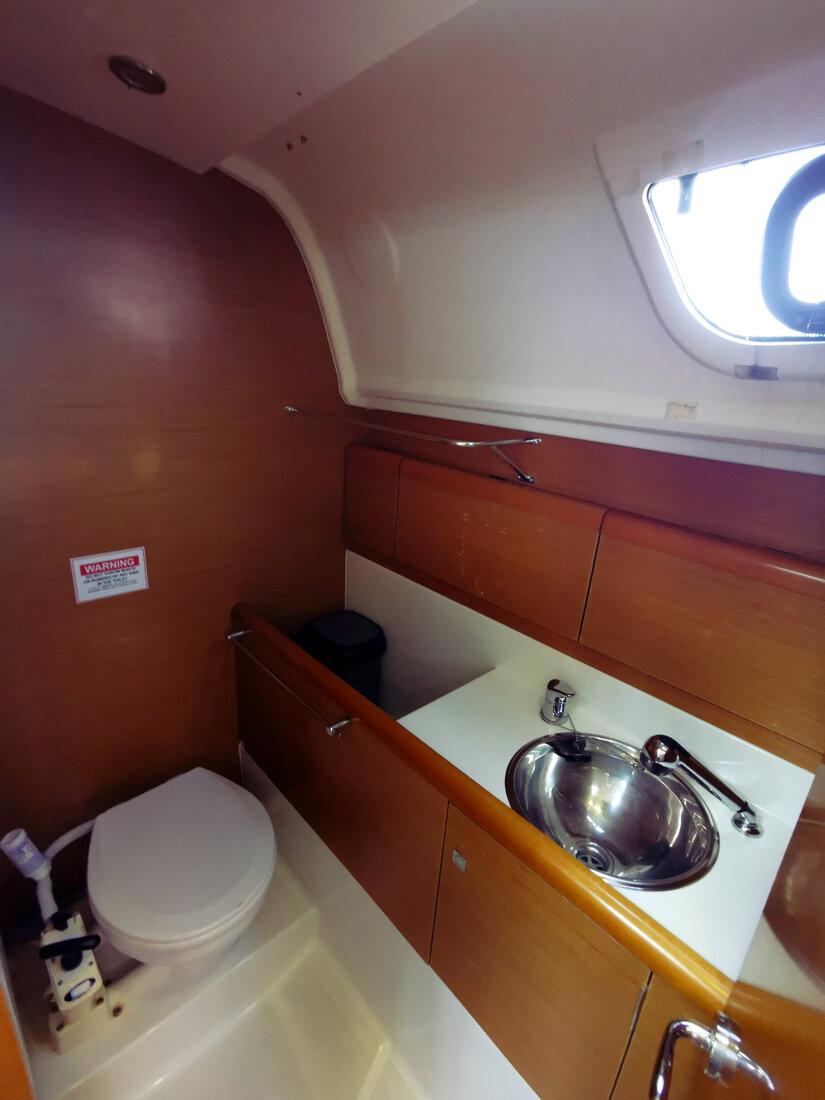 Sun Odyssey 33i - 2 cab., picture 17