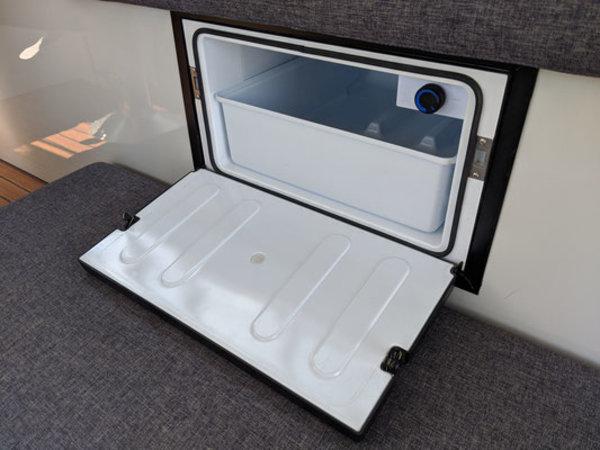 Futura 36, picture 11