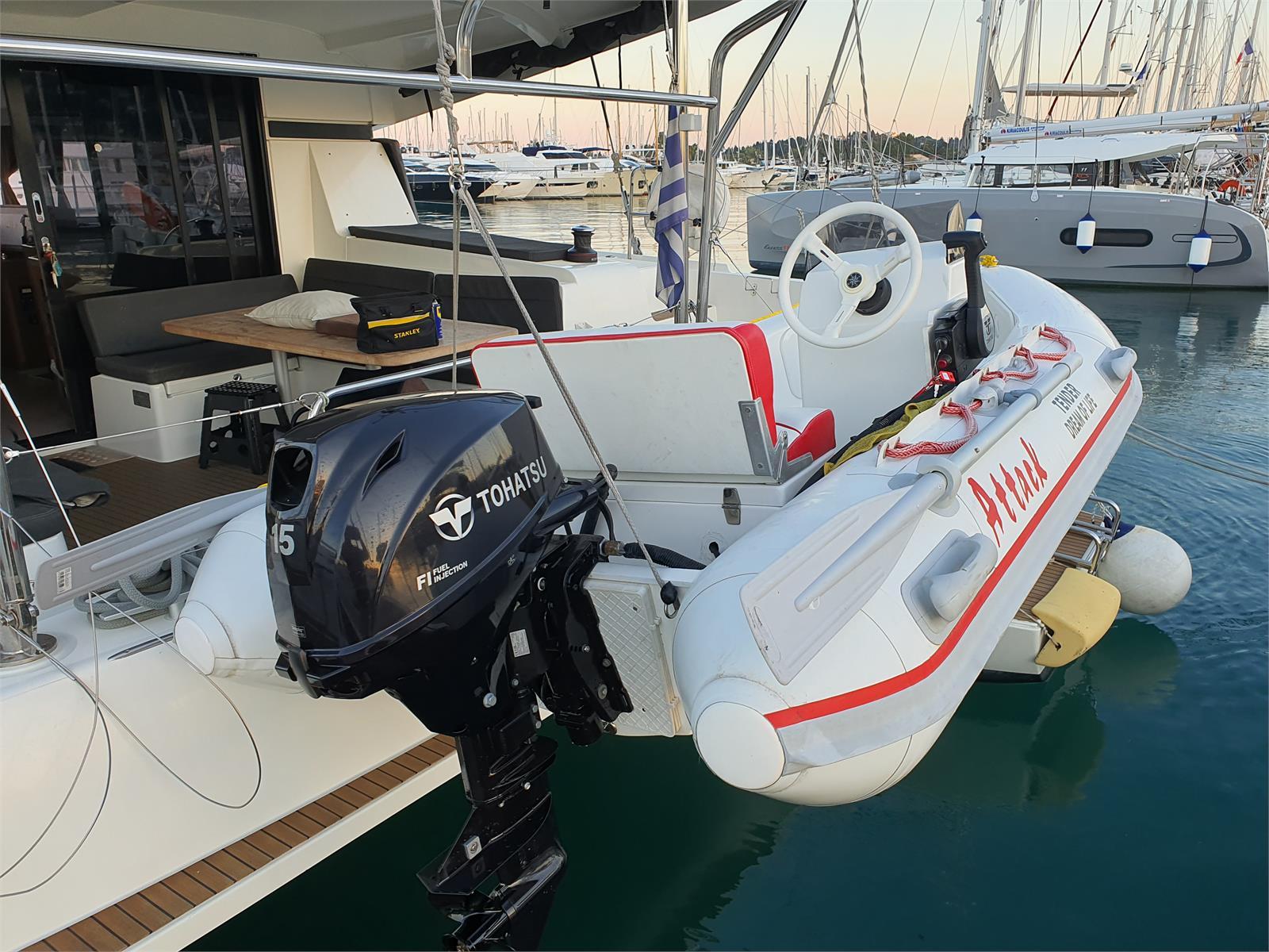 Lagoon 42 - 4 + 2 cab., picture 5