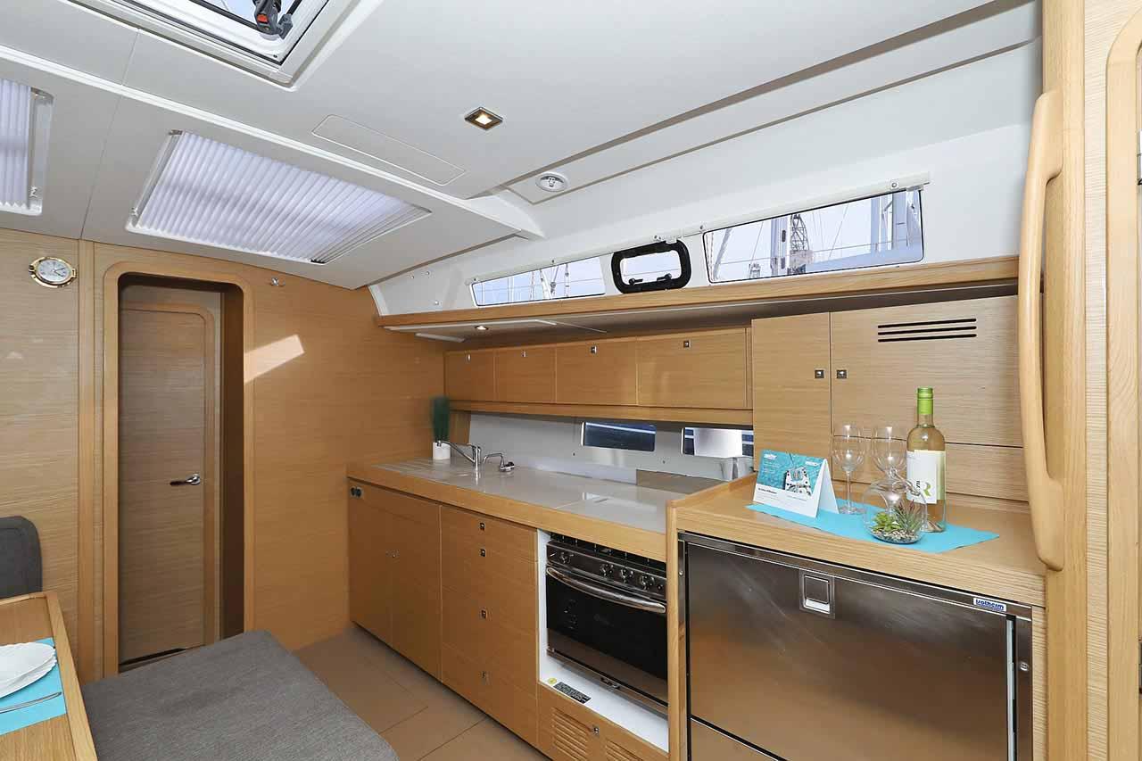 Dufour 460 GL, picture 13