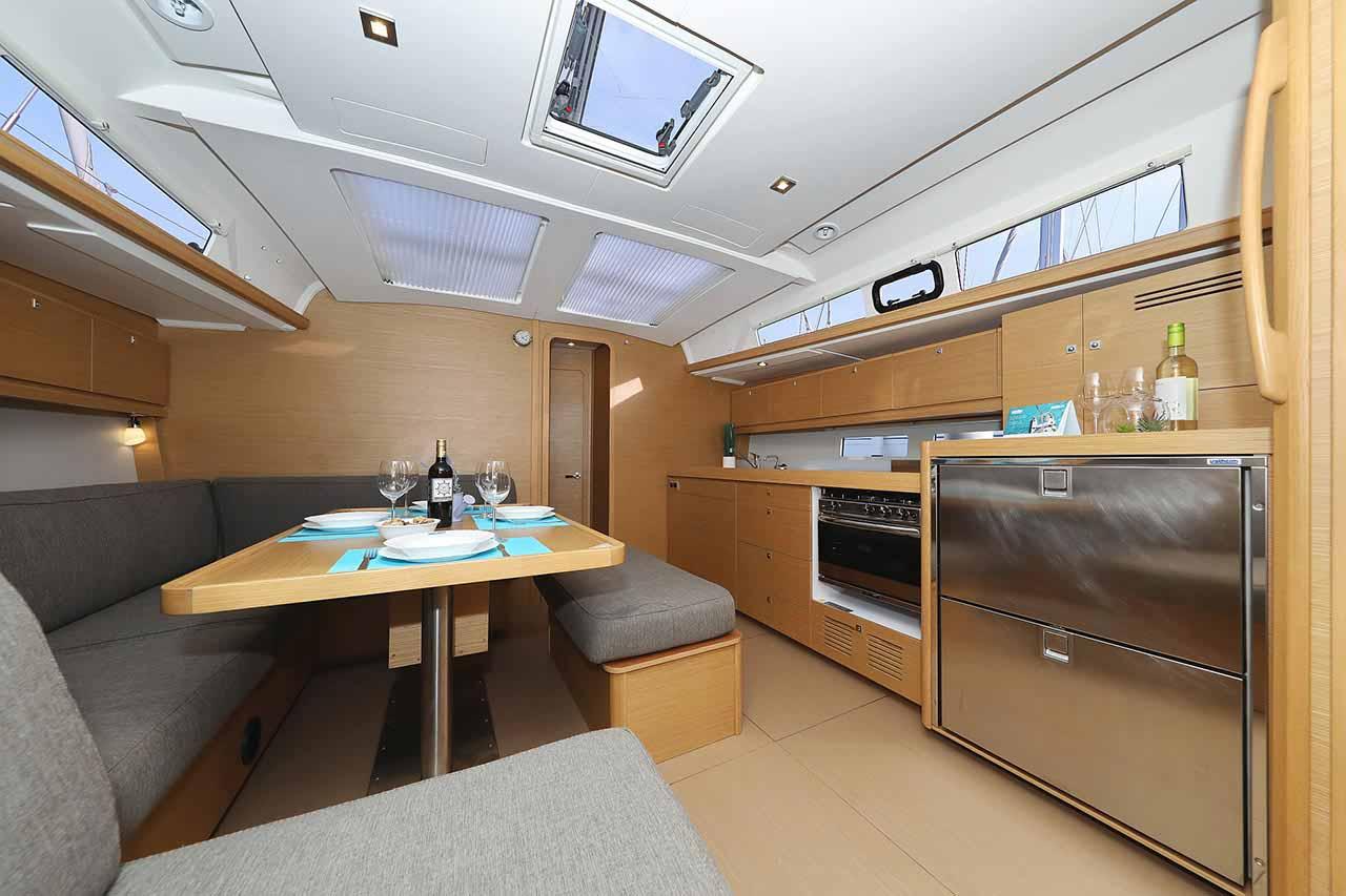 Dufour 460 GL, picture 9