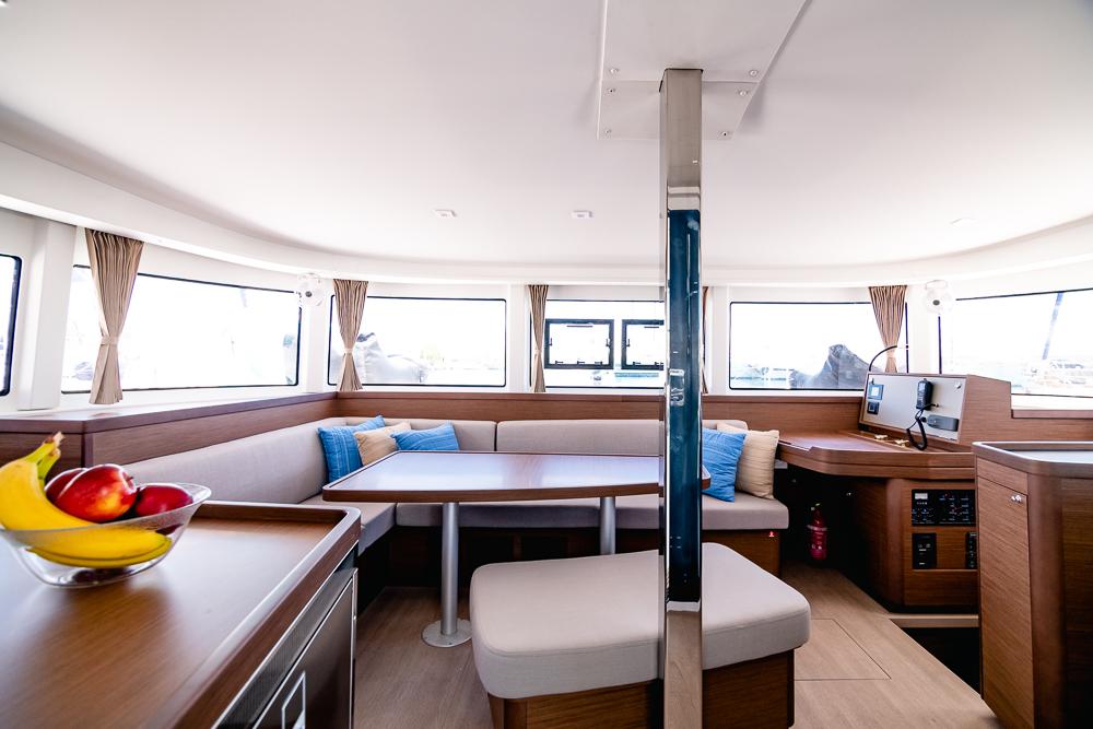 Lagoon 42 - 4 + 2 cab. - Blue Trident, picture 11