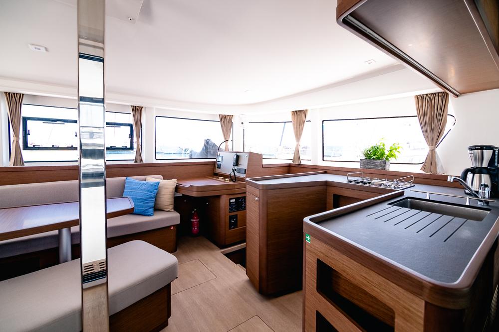 Lagoon 42 - 4 + 2 cab. - Blue Trident, picture 10