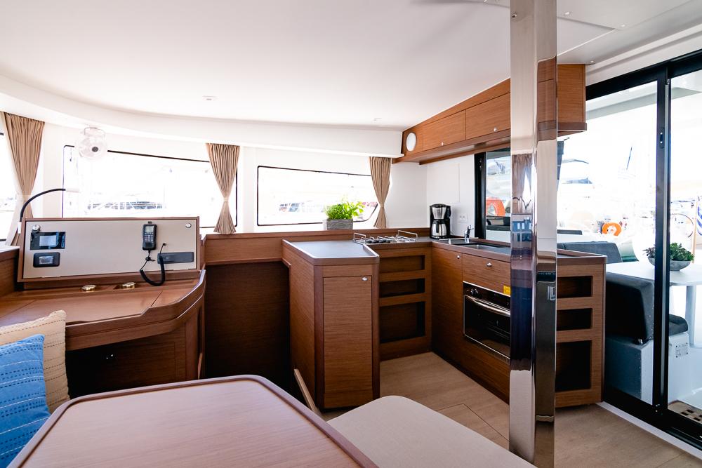 Lagoon 42 - 4 + 2 cab. - Blue Trident, picture 12