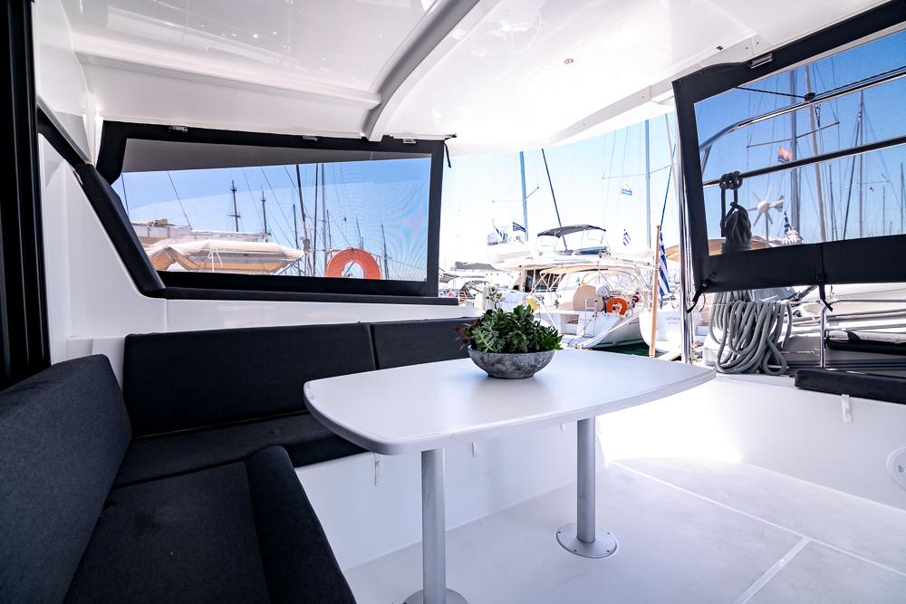 Lagoon 42 - 4 + 2 cab. - Blue Trident, picture 4