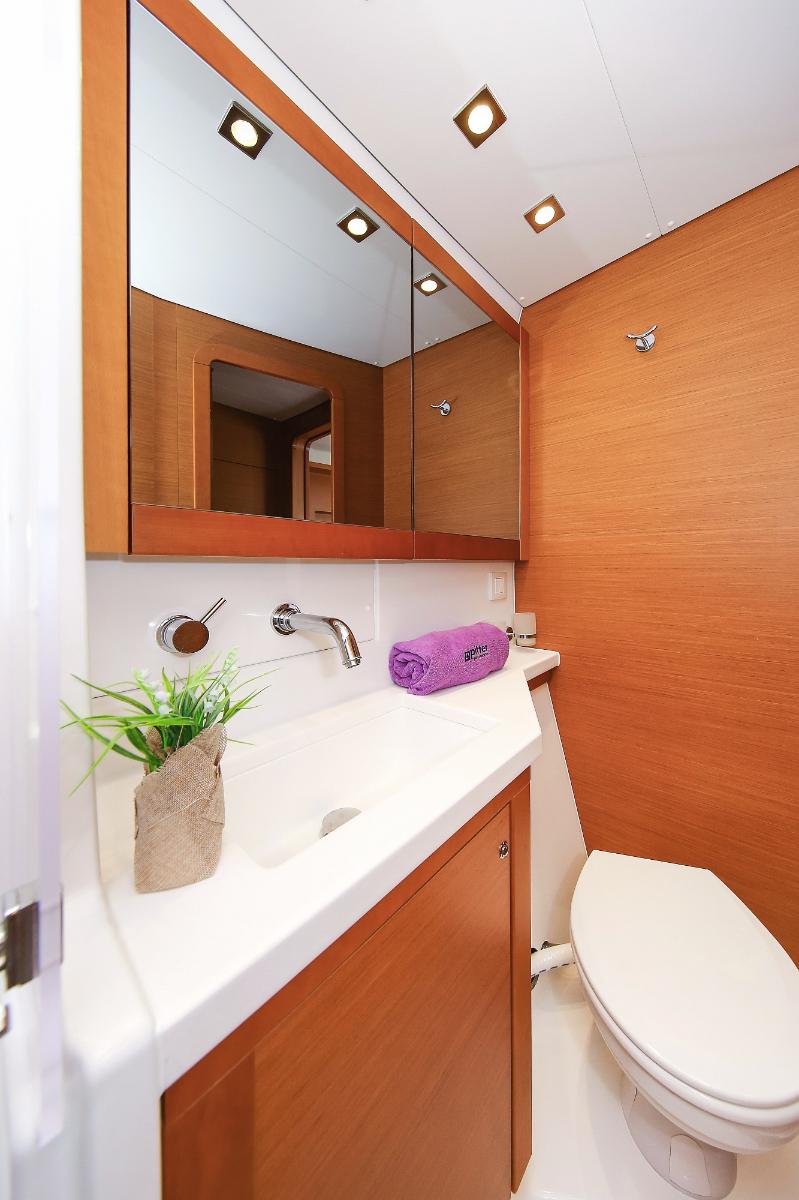 Lagoon 450 F - 4 + 2 cab. - Fenadi, picture 86