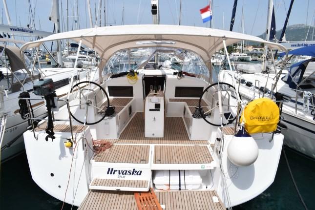 Sun Odyssey 490 - 5 cab., picture 5