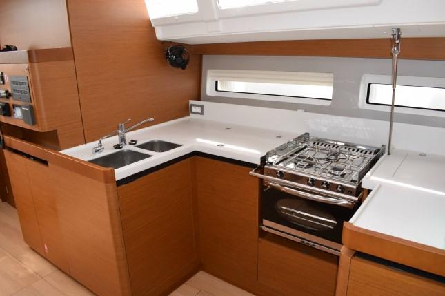 Sun Odyssey 490 - 5 cab., picture 7