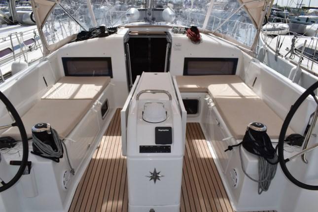 Sun Odyssey 440 - 4 cab., picture 5