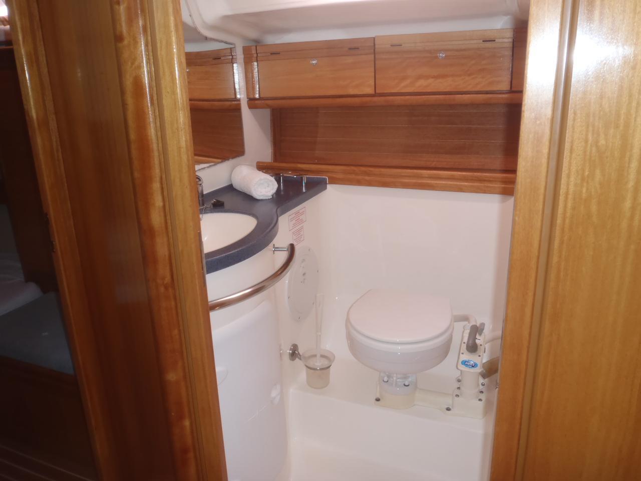 Bavaria 46 Cruiser, picture 28