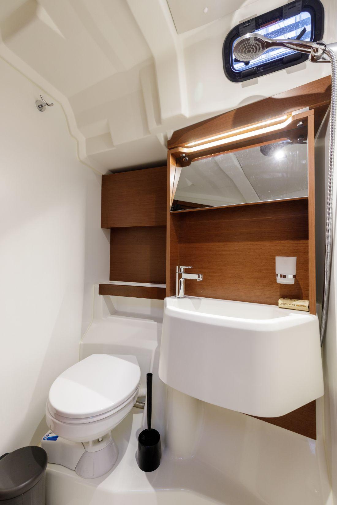 Oceanis 51.1 - 5 + 1 cab., picture 19