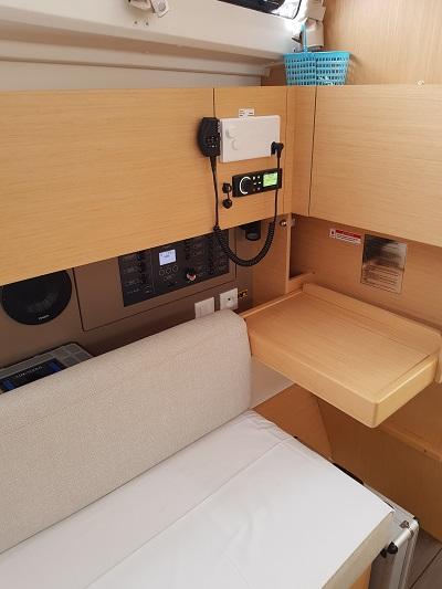 Oceanis 35.1, picture 7