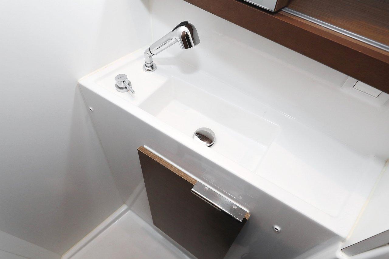 Lagoon 40 - 4 + 2 cab, picture 35