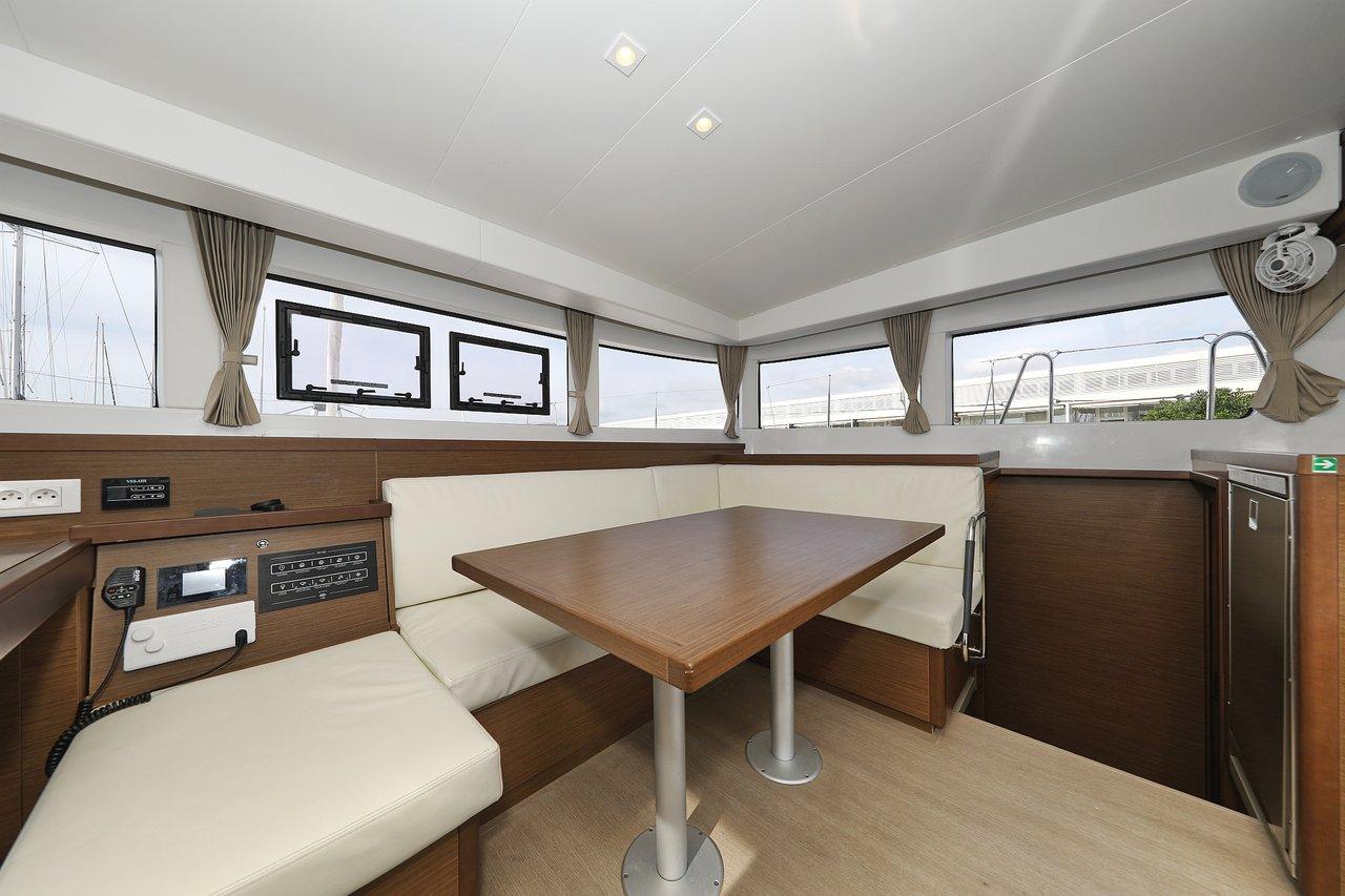 Lagoon 40 - 4 + 2 cab, picture 23