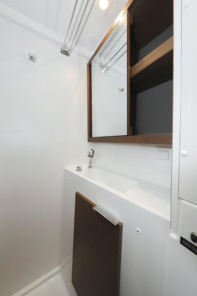 Lagoon 40 - 4 + 2 cab, picture 24