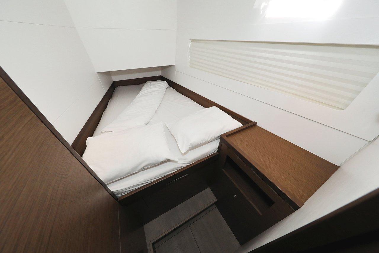 Lagoon 40 - 4 + 2 cab, picture 23