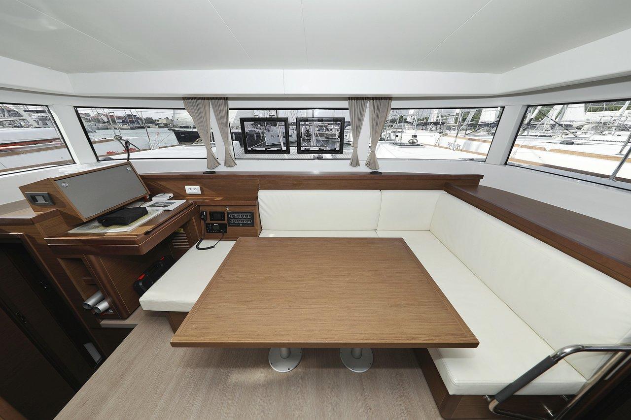 Lagoon 40 - 4 + 2 cab, picture 22