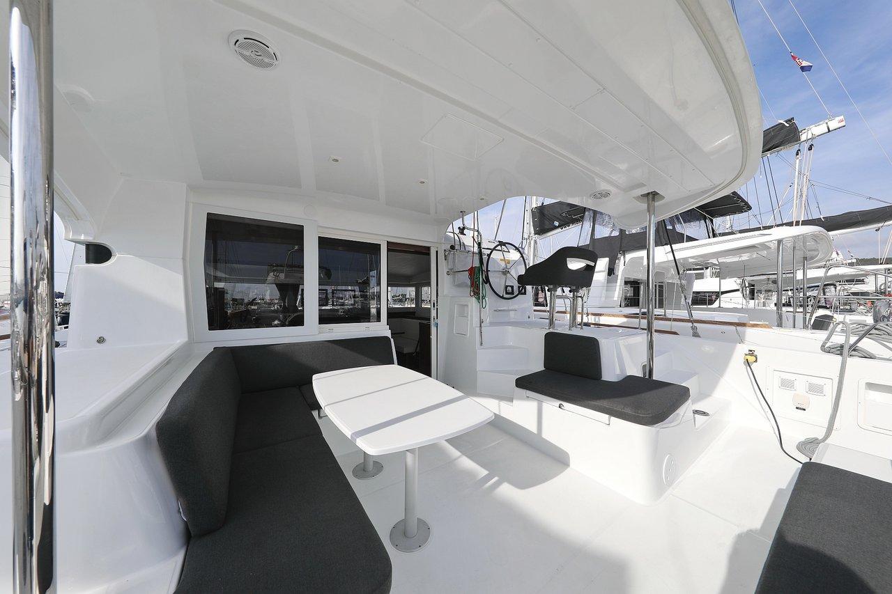 Lagoon 40 - 4 + 2 cab, picture 5